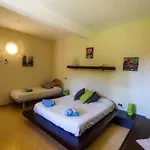 Rainbow فندق