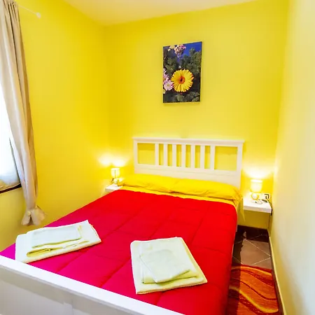 Rainbow Hotel 2*